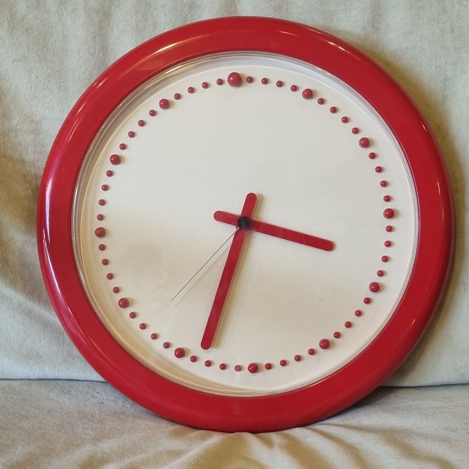 ⏰ נגיעה של עיצוב איטלקי אטומטי לבית: שעון קיר וינטג' איקוני Rexite ZERO 980 🇮🇹🔴