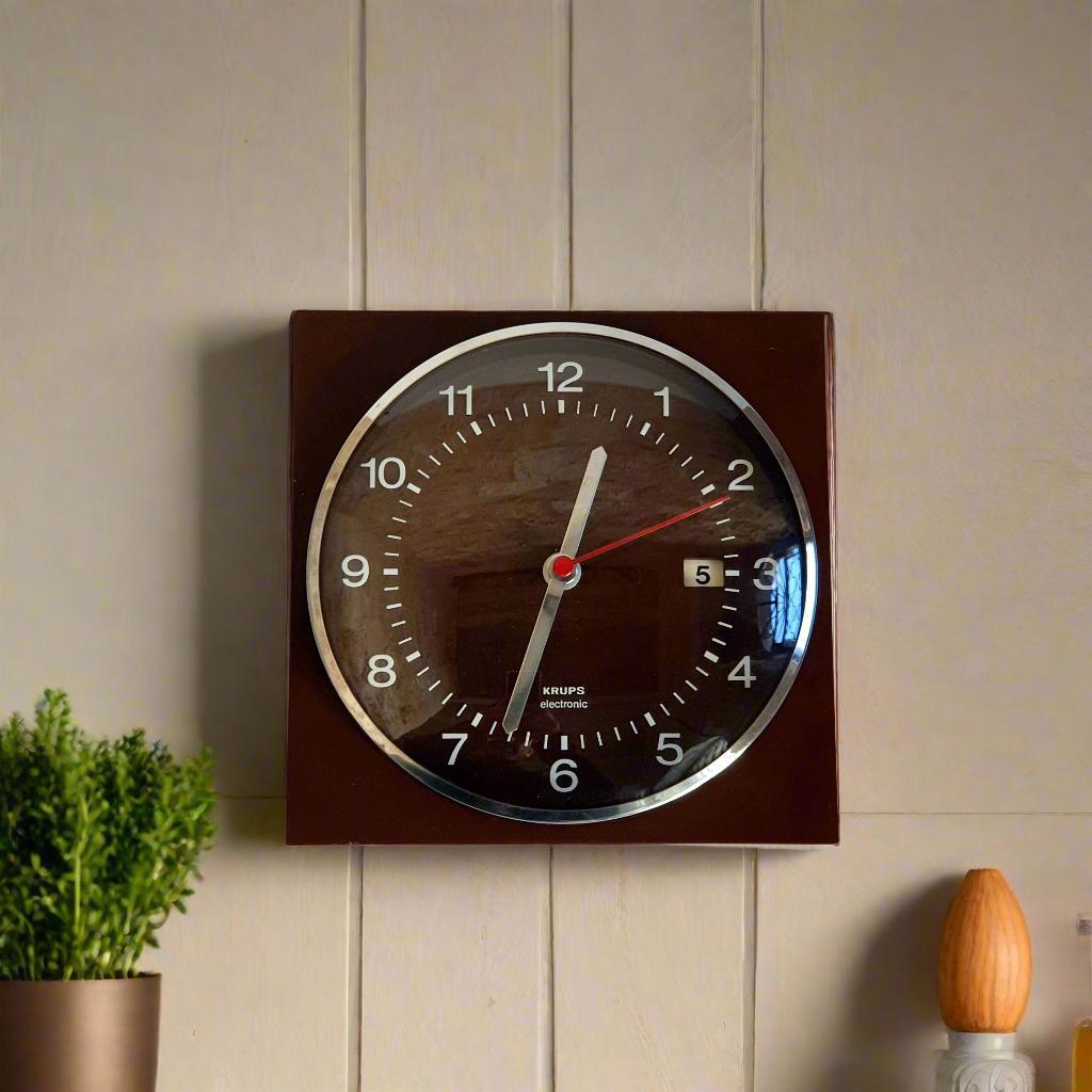 Kitchen wall clock by Krups Germany original electro mechanism with date indicator