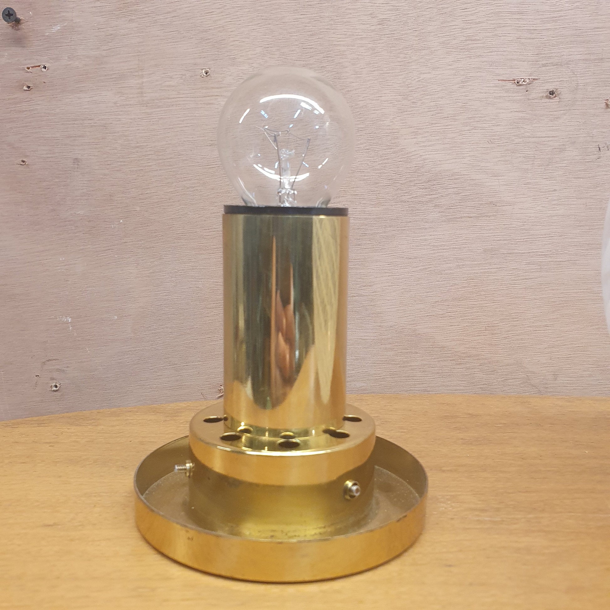 Murano table Lamp Ball shaped with Brass Parts vintage Mid century modern