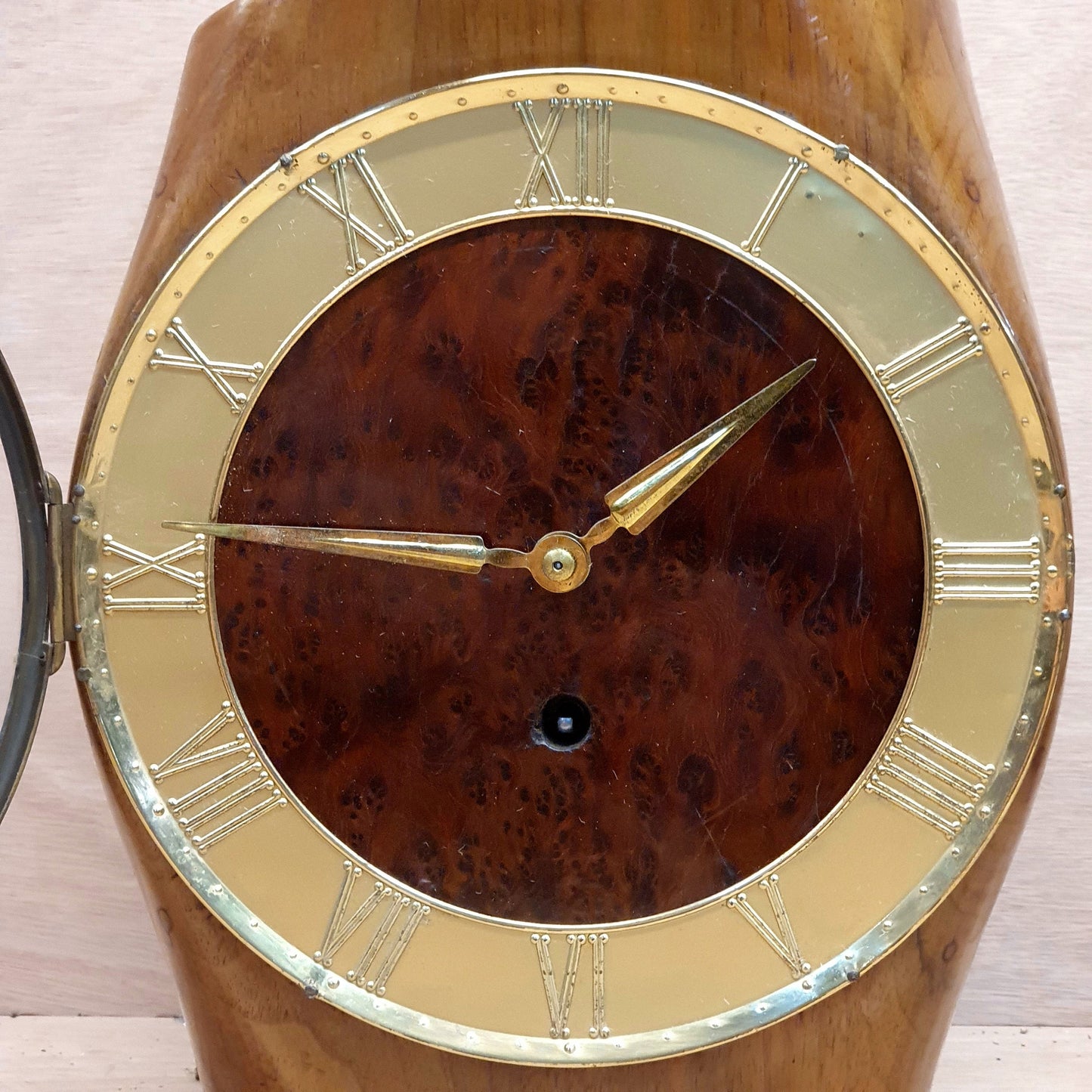 Vintage Handmade Wood Propeller Table Clock with Mechanical Winding - Unique Aviation Decor