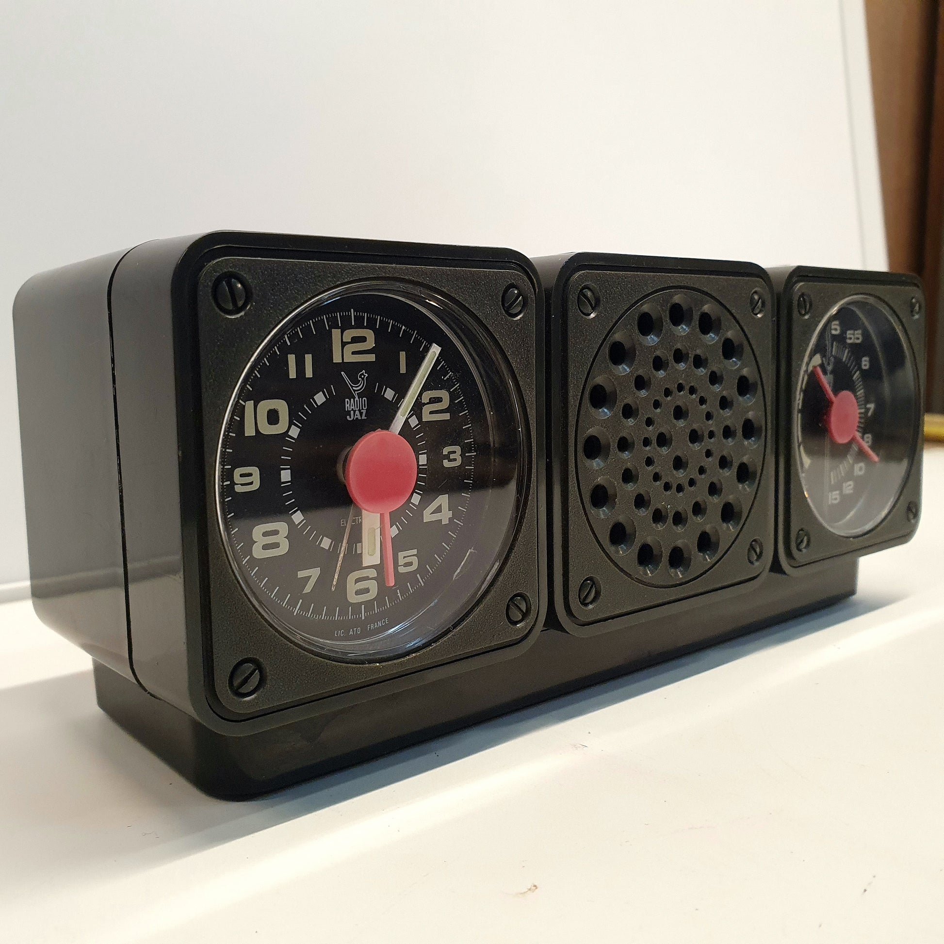 Radio JAZ radio alarm clock Gardic 1977 - 1979 France unique vintage collection