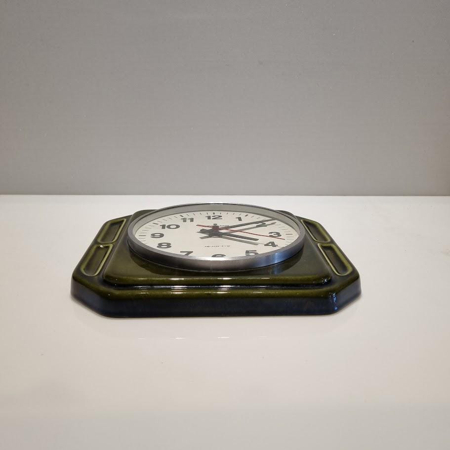 Mid Century Modern Ceramic Clock by JUNGHANS - Brown Frame, Black Numbers, Perfect Vintage Condition