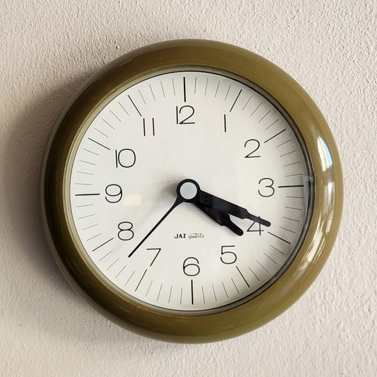 JAZ WALL CLOCK GREEN - FRONT