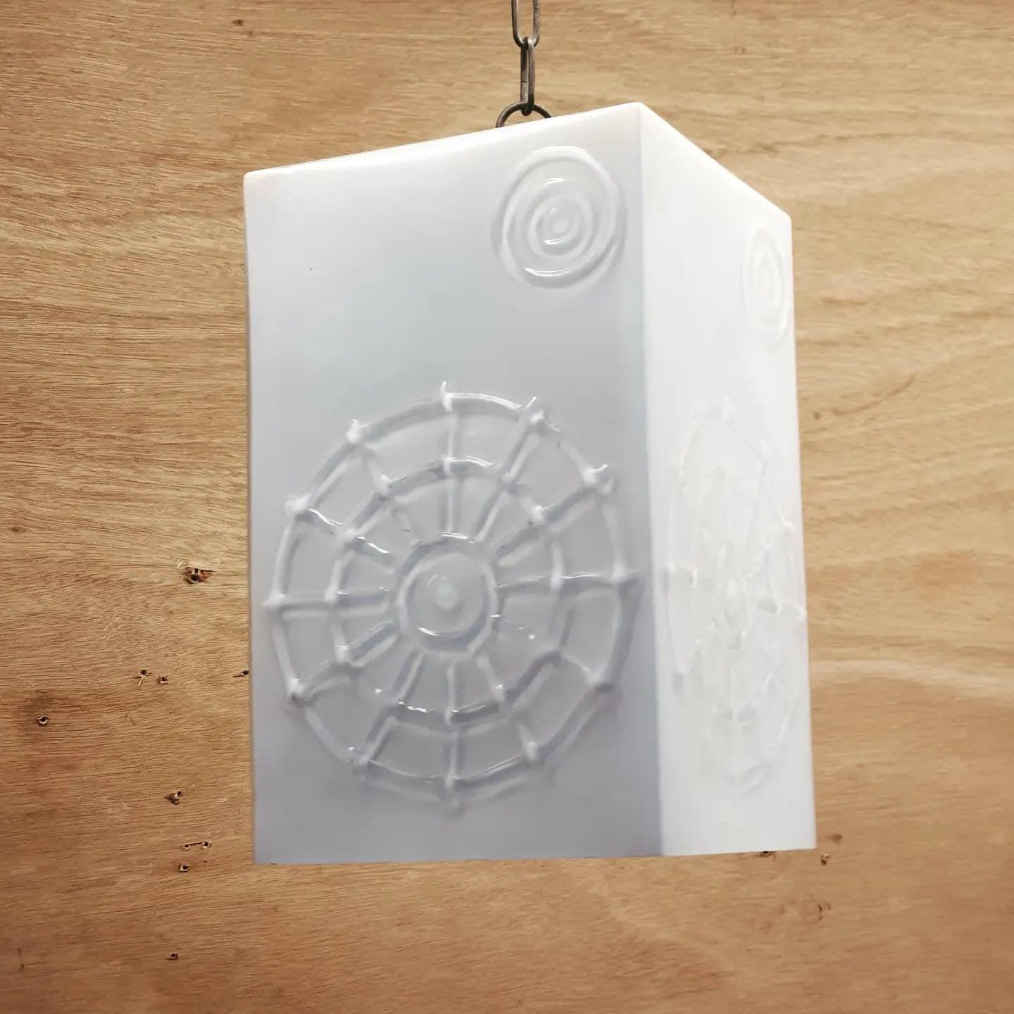 Vintage 70&#39;s Scandinavian Lamp with Opaline Glass Shade - Elegant Sweden Patterns - 15cm x 24cm