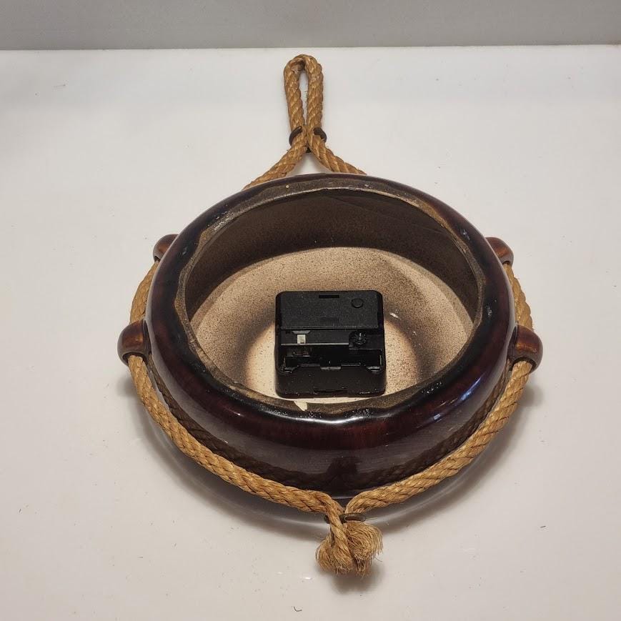 Vintage Ceramic wall Clock from the 70s - back