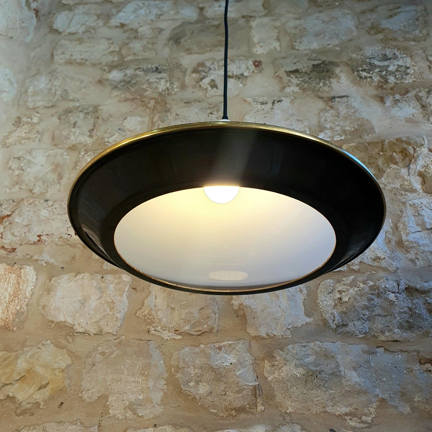 Vintage 70&#39;s Style Space Age Pendant Lamp in White and Black Plexiglas with Gold Ring