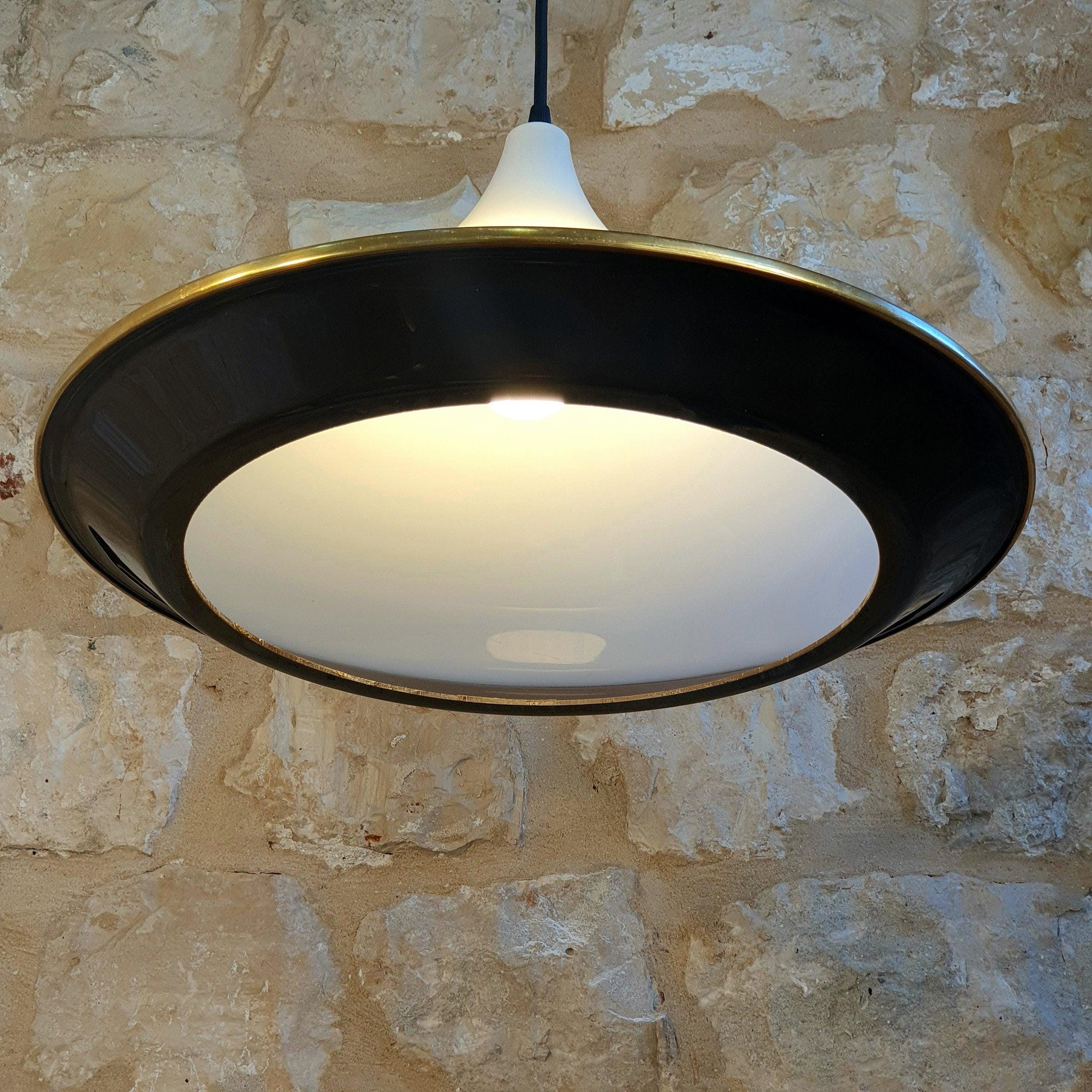 Vintage 70&#39;s Style Space Age Pendant Lamp in White and Black Plexiglas with Gold Ring