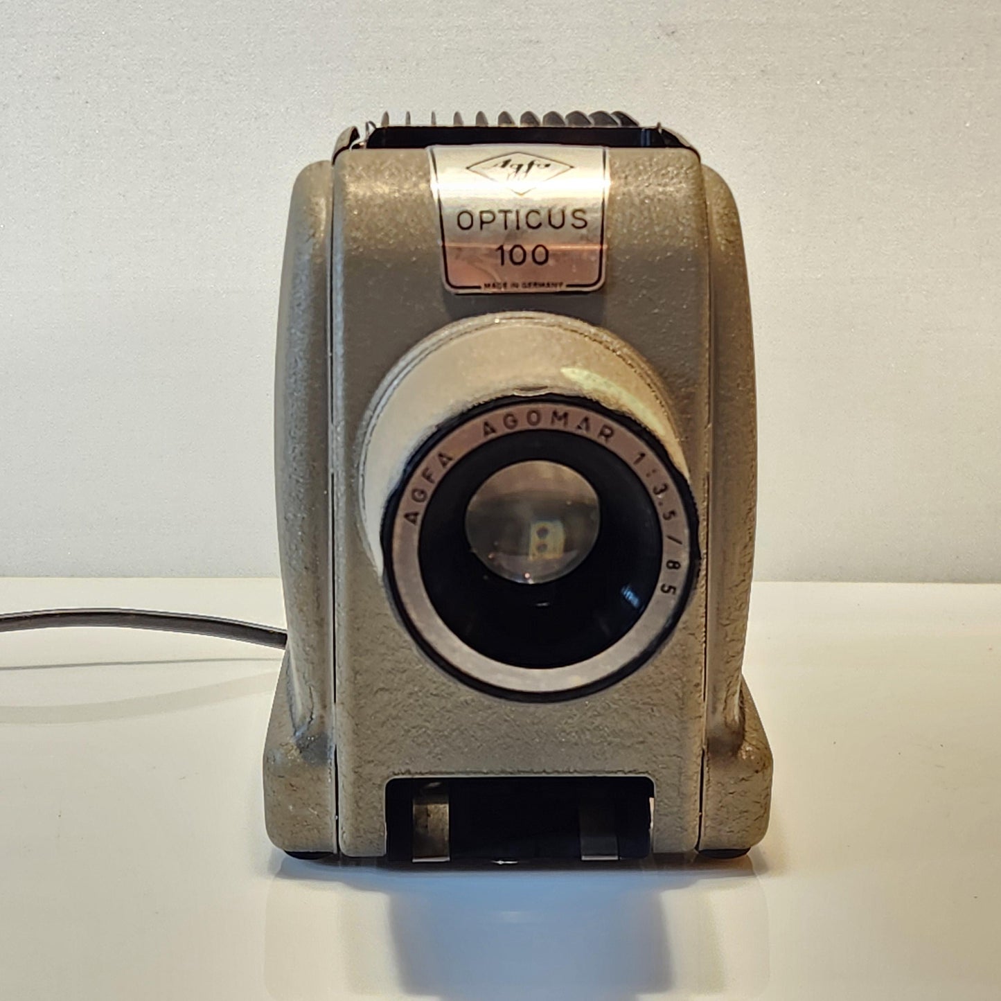 AGFA Opticus 100 vintage projector for home Germany