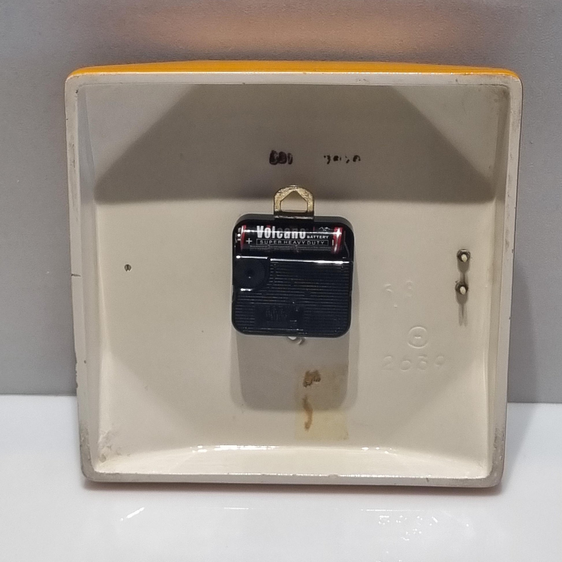 Vintage Junghans Mid-Century Wall Clock – Restored Ceramic, Quartz Movement