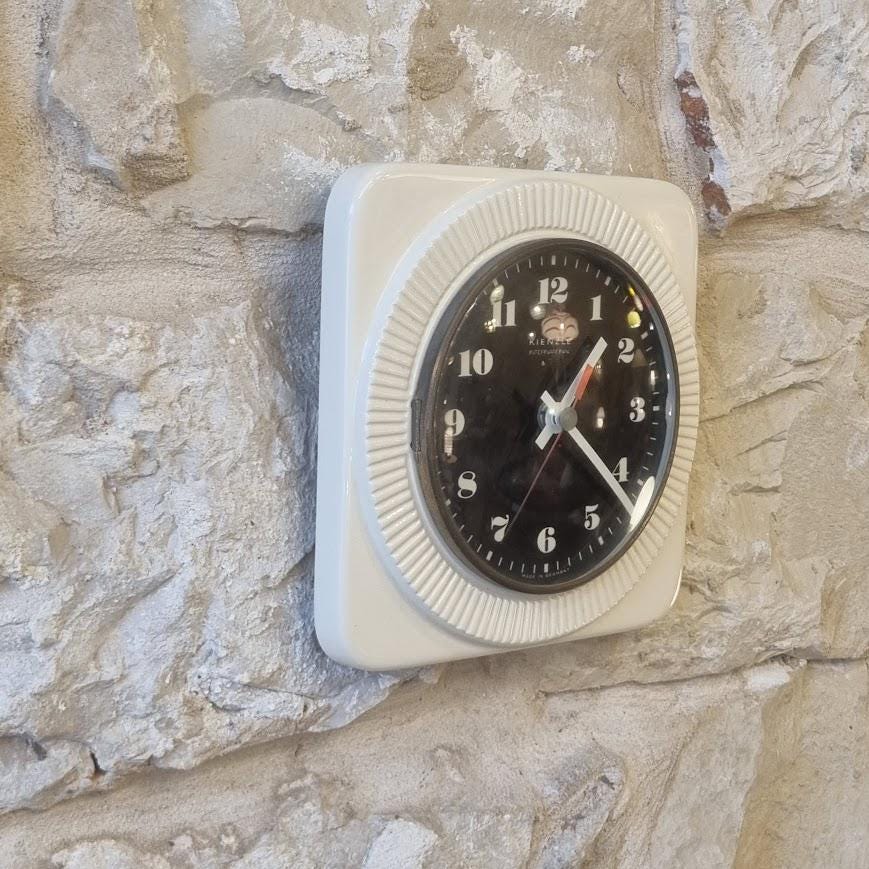 KIENZLE Vintage Wall Clock – Made in Germany, Timeless Quality