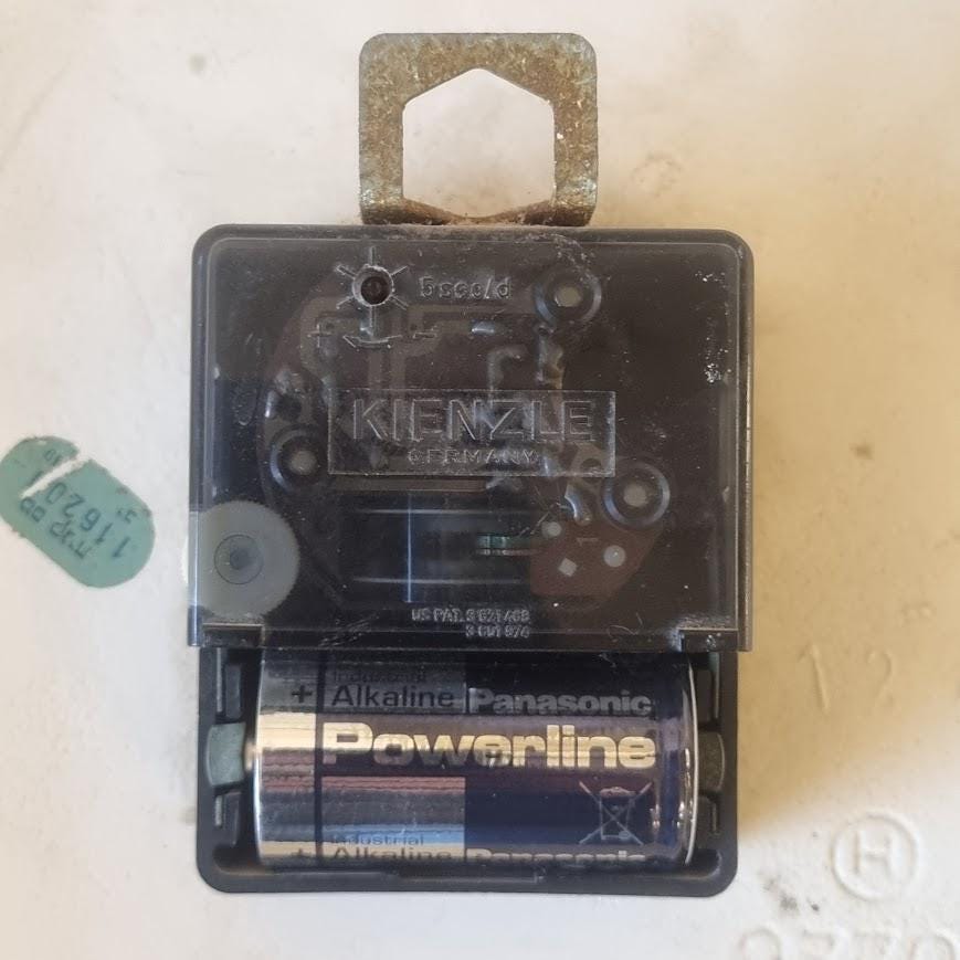 KIENZLE Vintage Wall Clock – Made in Germany, Timeless Quality