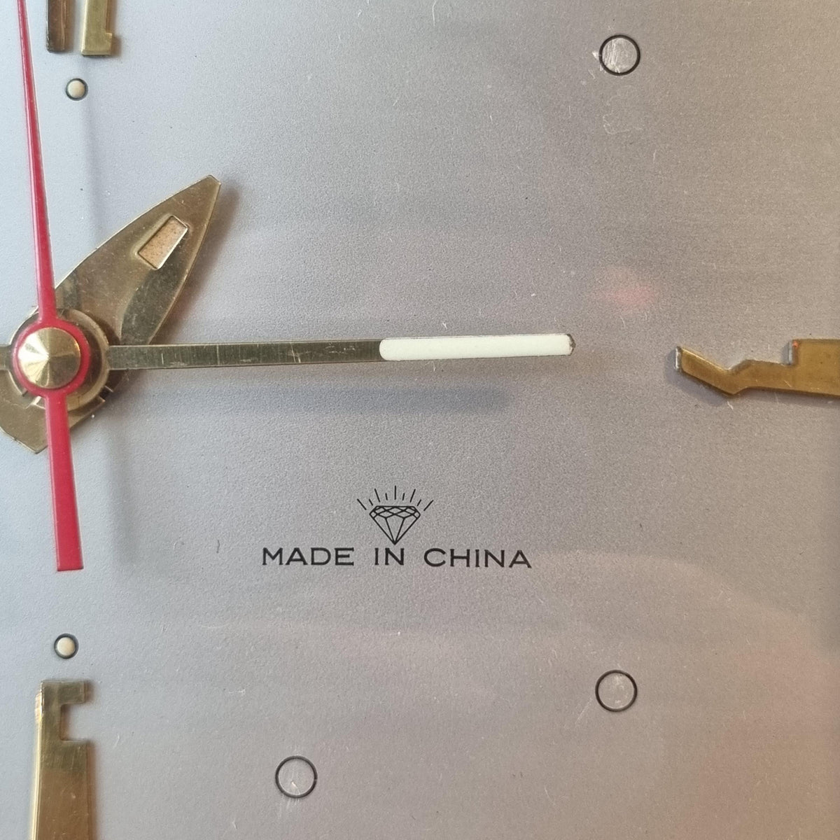 Vintage Shanghai Diamond Wind-Up Alarm Clock – Retro Space Age Design